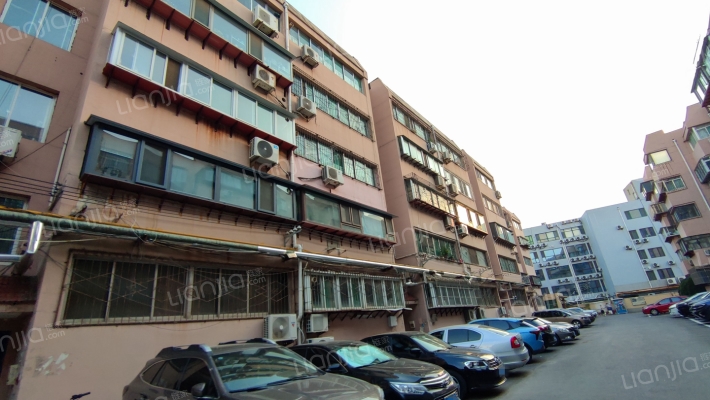 英雄山路54号外景图