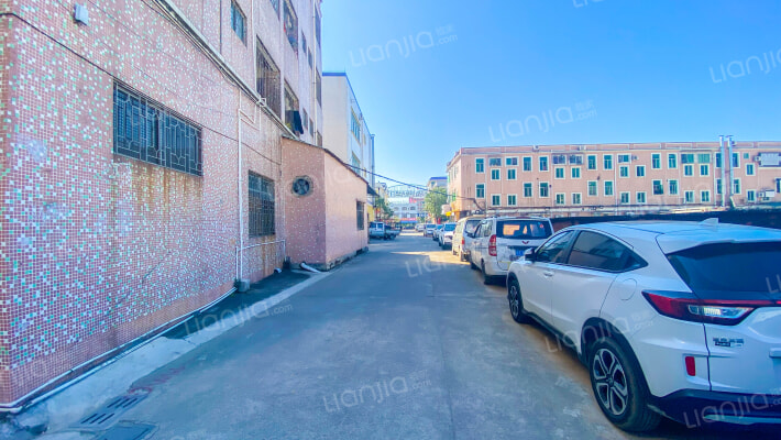 前陇村东华街47号外景图