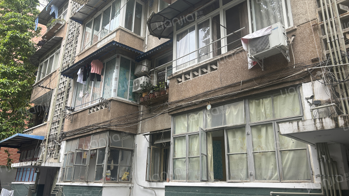 广场巷19号院外景图