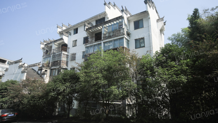 瀚德公寓外景图