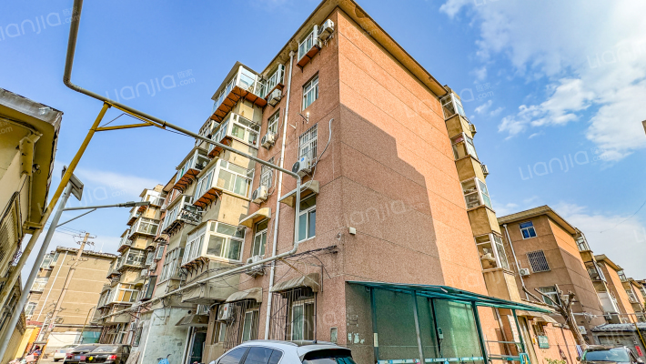 变压器宿舍外景图