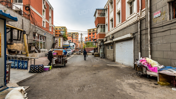 万宝小区外景图