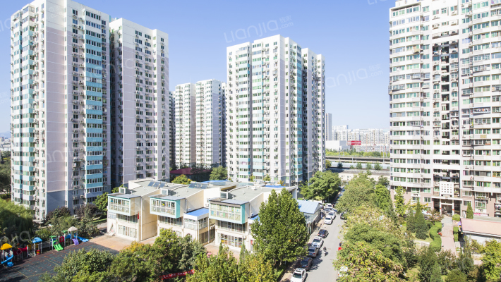 京铁家园外景图