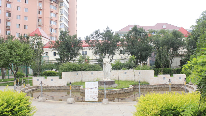 长城公寓外景图