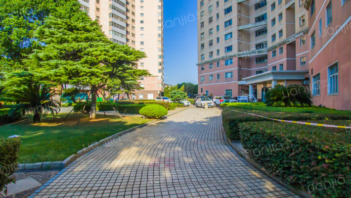 青山湖电力小区外景图