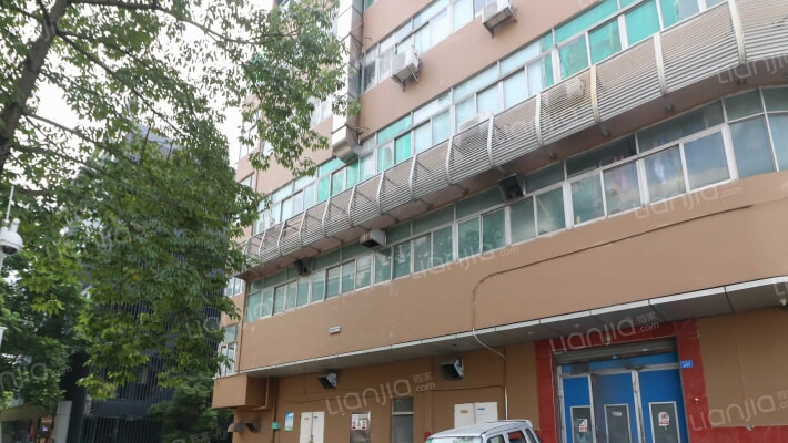 深盐路3047号外景图