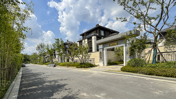 野风山城·泰禾里外景图