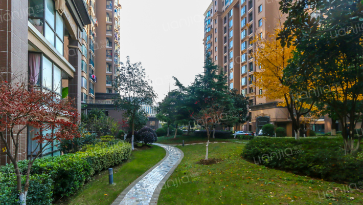 华辰嘉园北区外景图