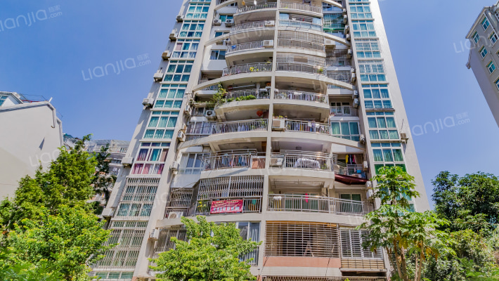 东方高尔夫花园A区外景图