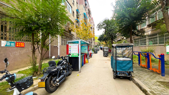 纸坊村住宅区外景图