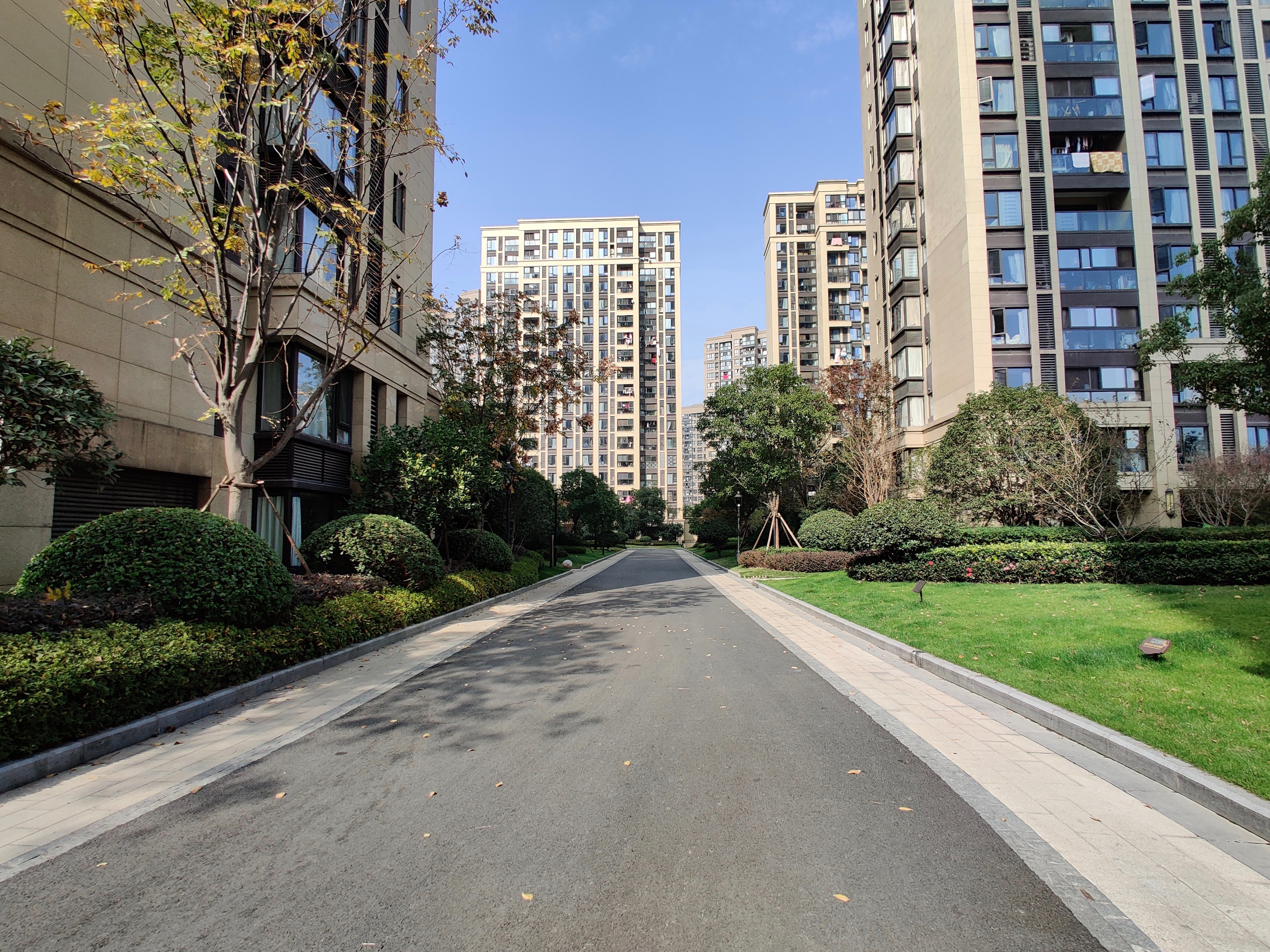 Jin Mao Yue compound photo 2