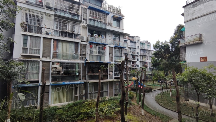 都市府邸外景图