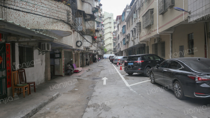 祺龙怡苑小区外景图