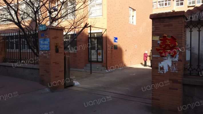 南宁路83号小区外景图