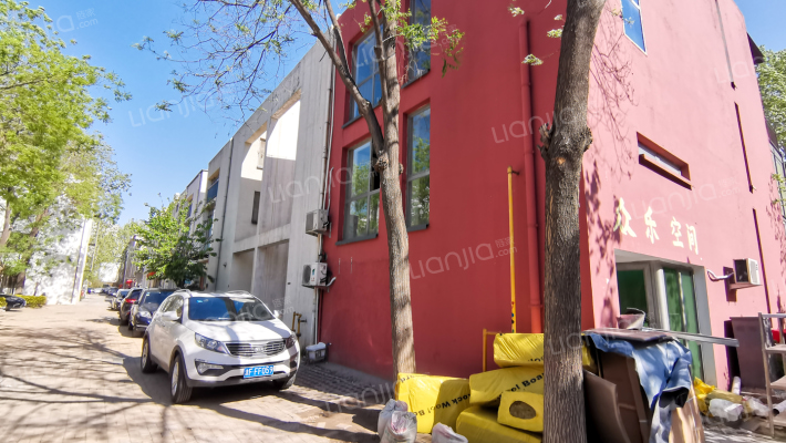 城市别墅外景图