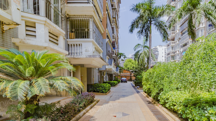 金色维也纳C区外景图