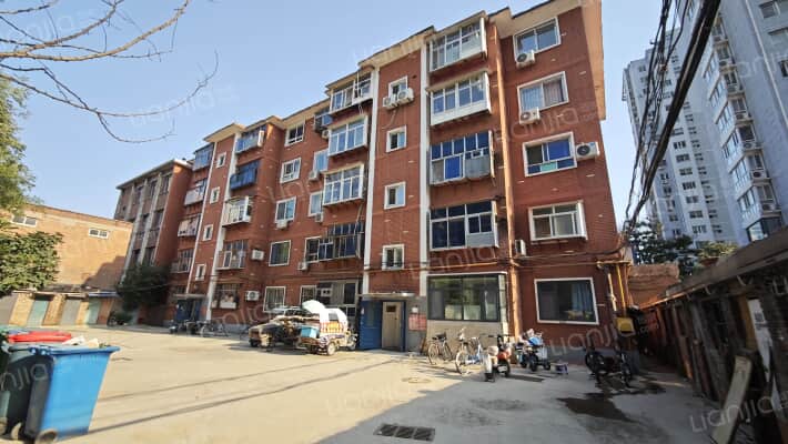 省地方病防治宿舍外景图