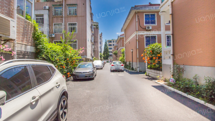 湖州房产>湖州小区>长兴县小区>明珠花园5人关注