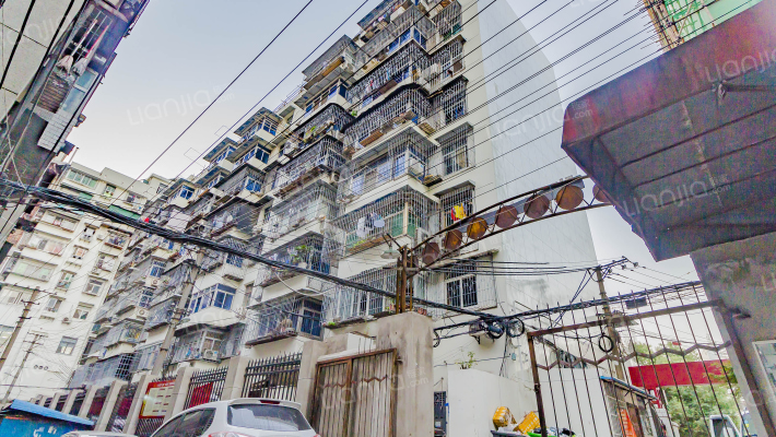 江涛庭院外景图