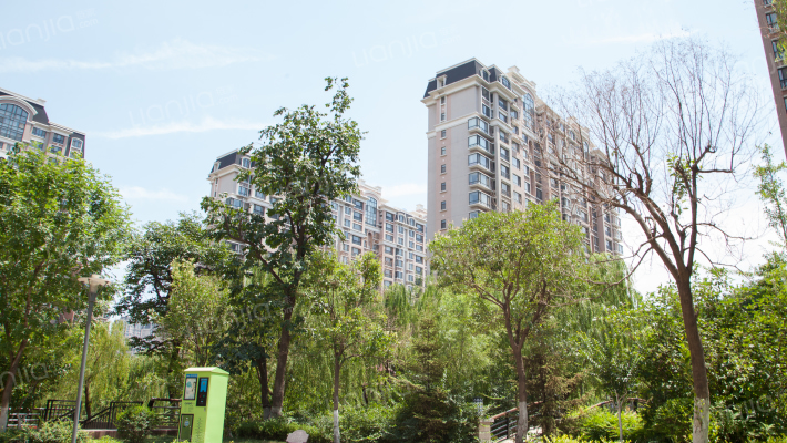 名士豪庭2区外景图