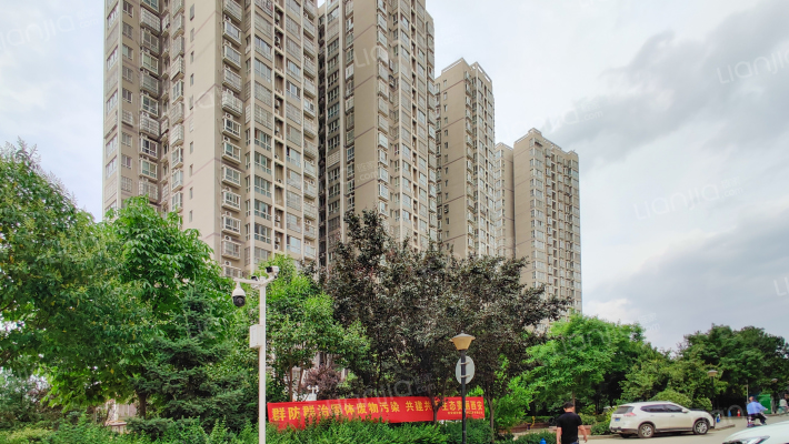 华清东路西铁小区外景图