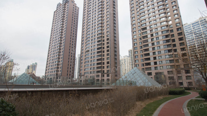 奕聪花园外景图