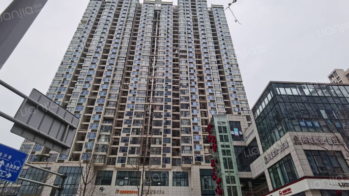 朝阳朗香广场外景图