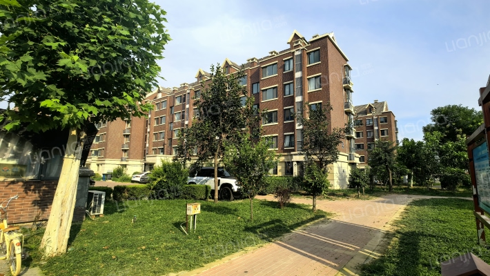 英伦世家外景图