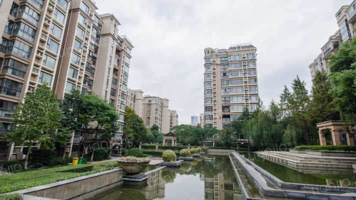 中海塞纳丽舍东苑外景图