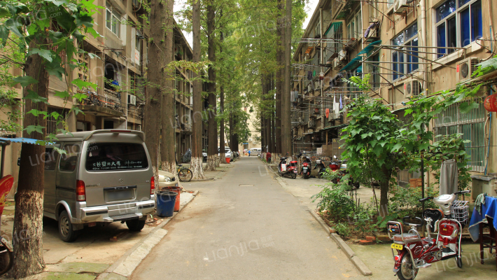 定淮门2号外景图