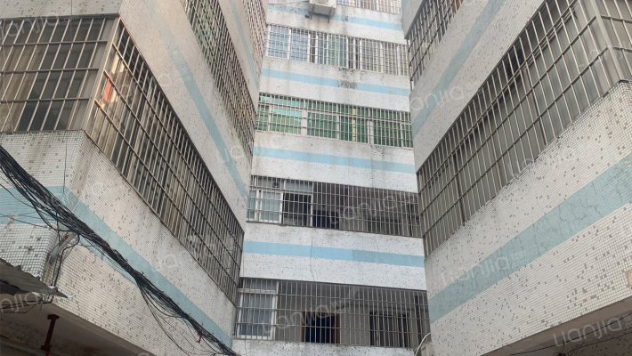 伦星大厦外景图