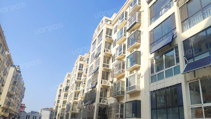 海福莱小区外景图