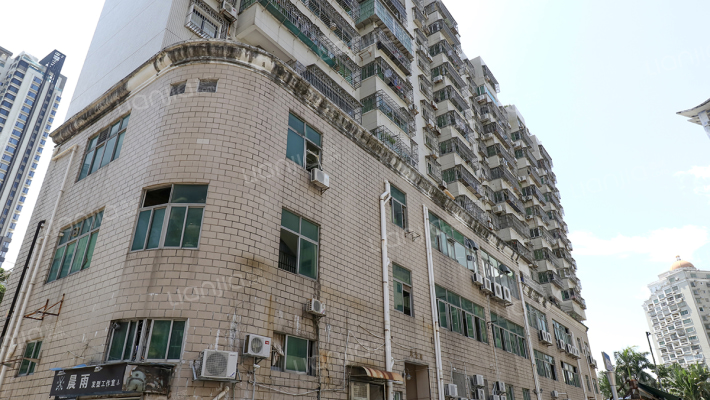 景湾商住楼外景图