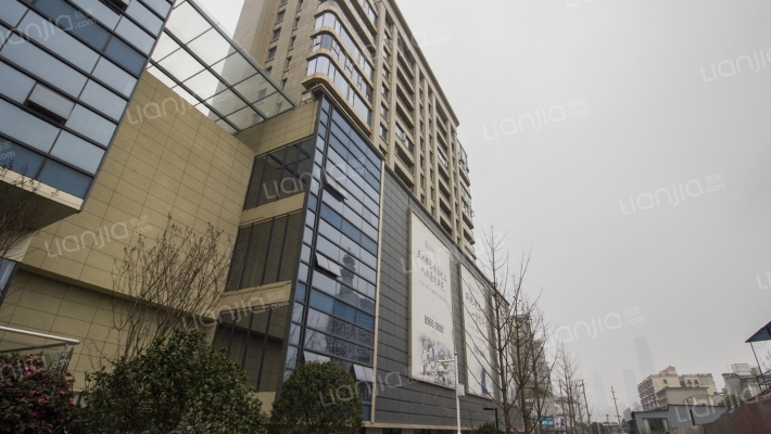 绿地湖湘中心外景图