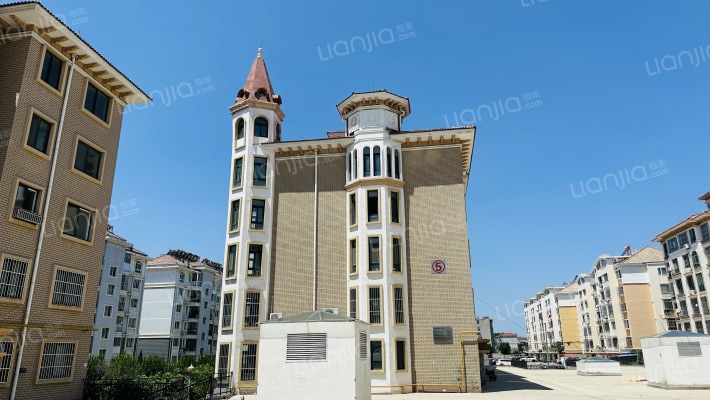 山水沁园外景图