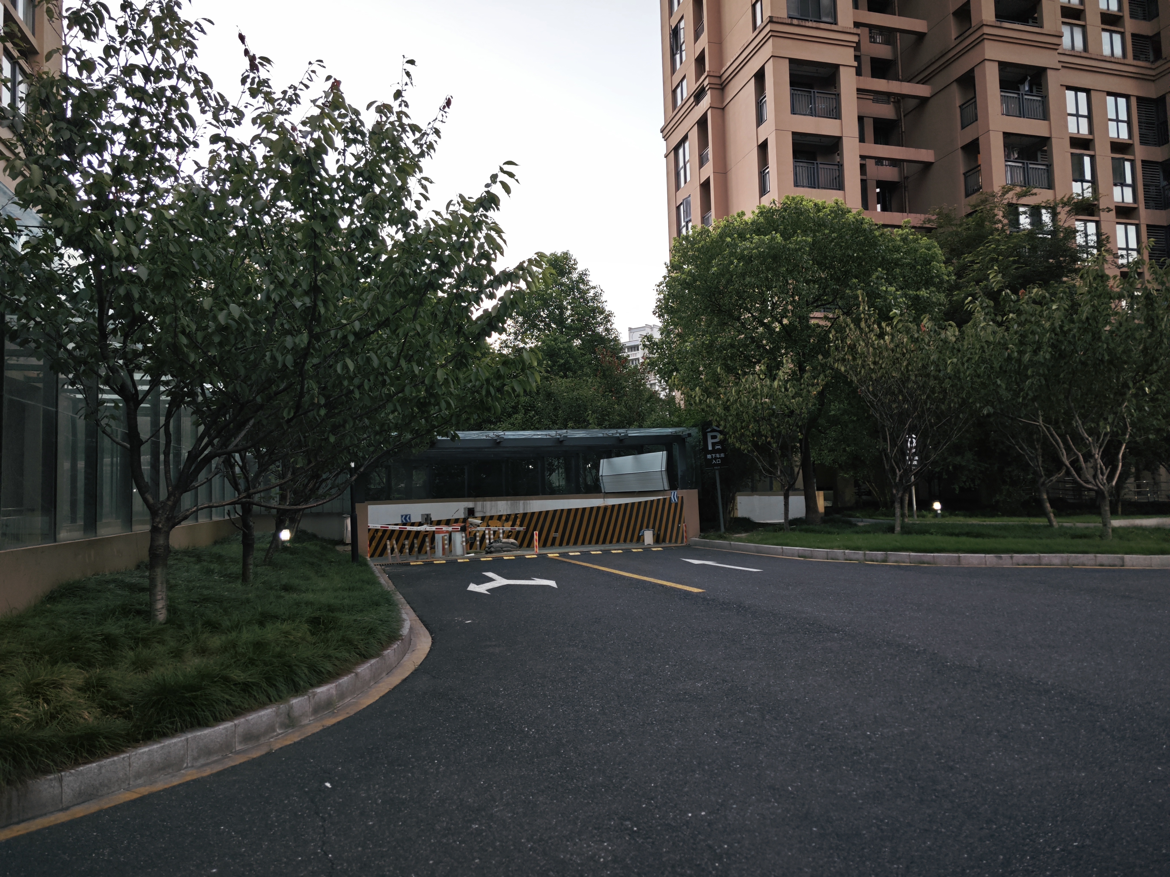 都景公寓小区实景 14