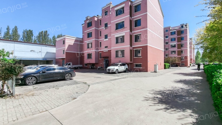 河溪佳园外景图