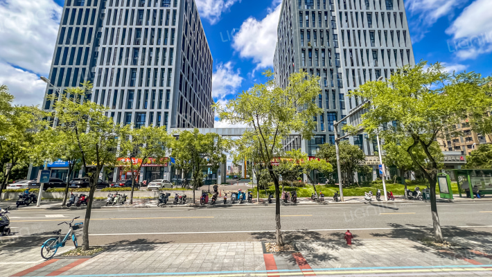 天韵商业广场外景图