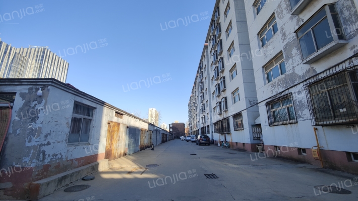 国债宿舍外景图