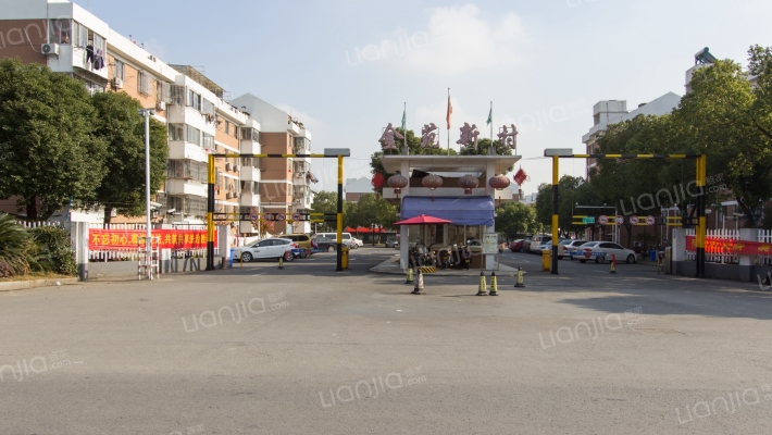 金苑新村东区外景图