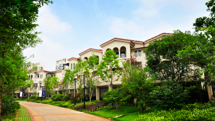 深业堤亚纳湾一期外景图