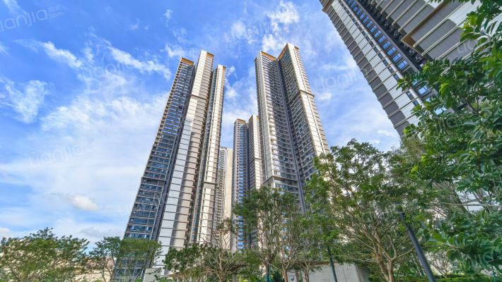 超核中心润府外景图