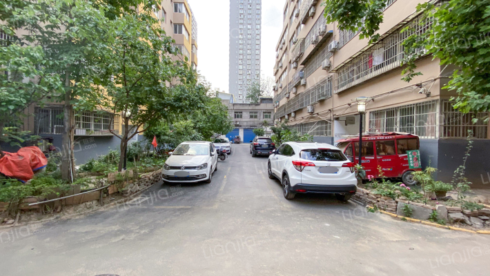 西纺小区外景图