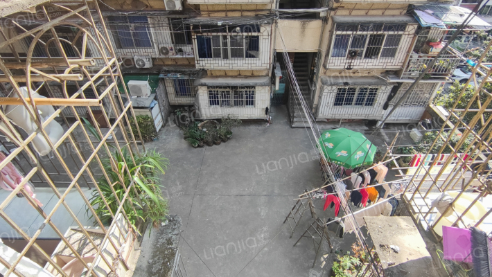 福机新村外景图