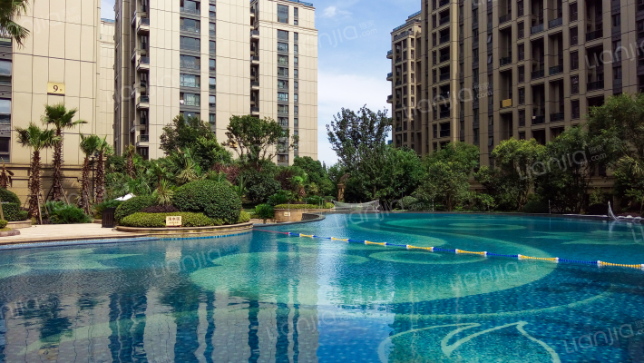 滨江曙光之城外景图