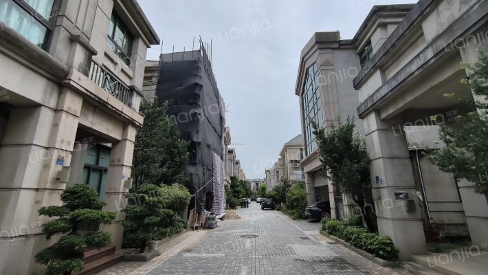 正龙豪园外景图