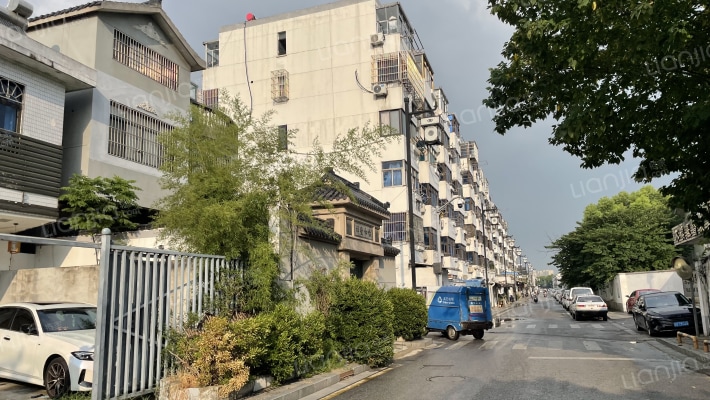 香溪新村外景图