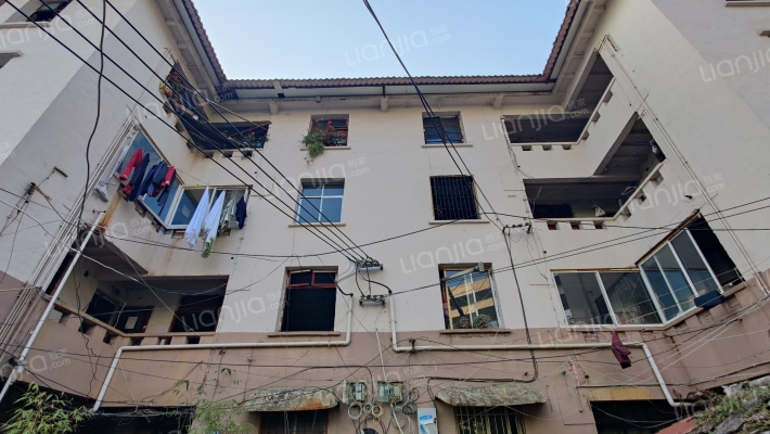 中坝路71号外景图