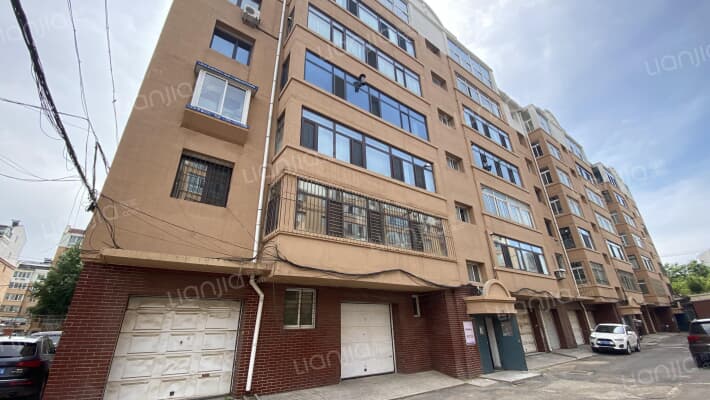 信齐小区外景图