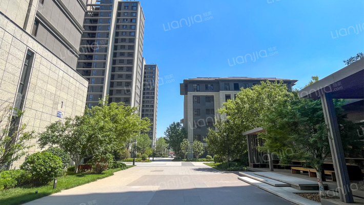 融创南开宸院外景图